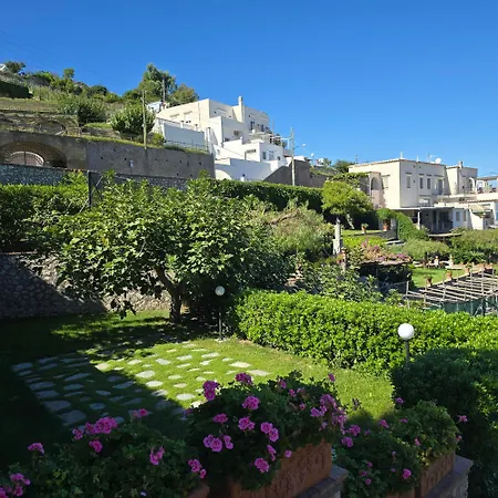 La Spiga アパート *